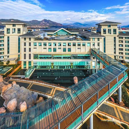 Hilton Lijiang Hotel Lijiang  Bagian luar foto