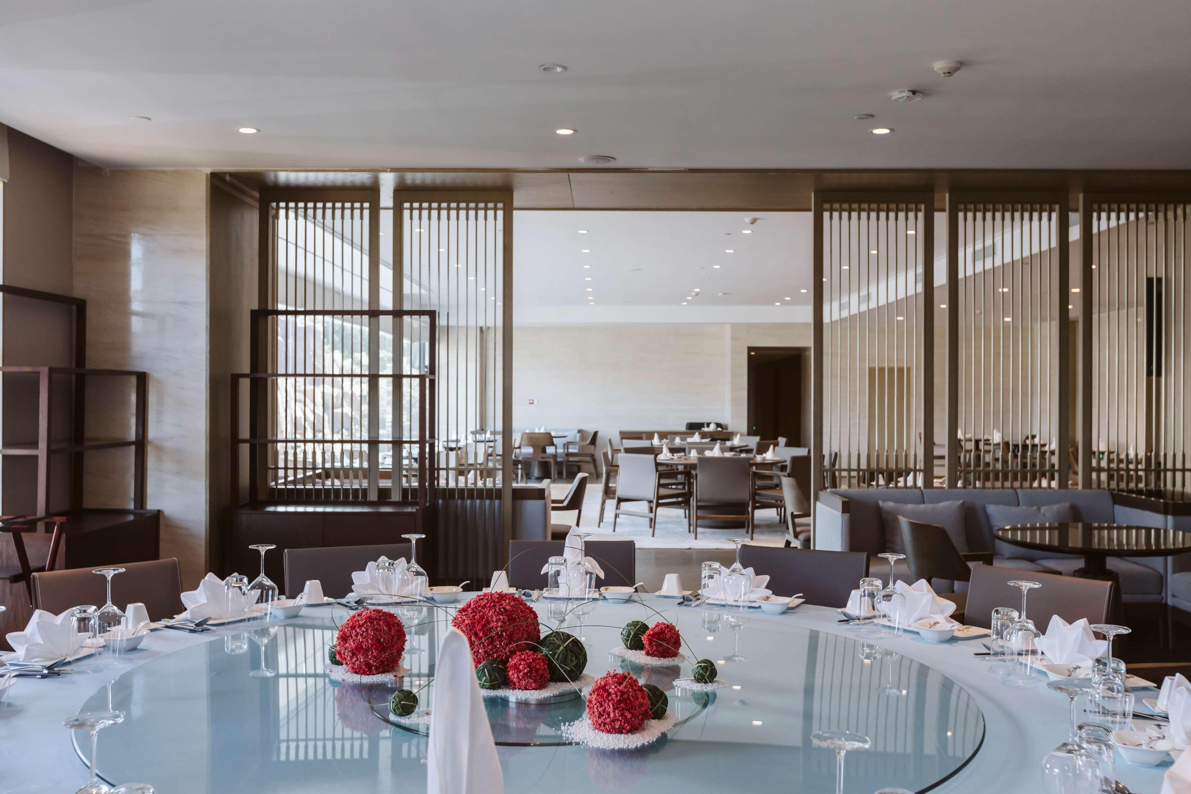 Hilton Lijiang Hotel Lijiang  Bagian luar foto