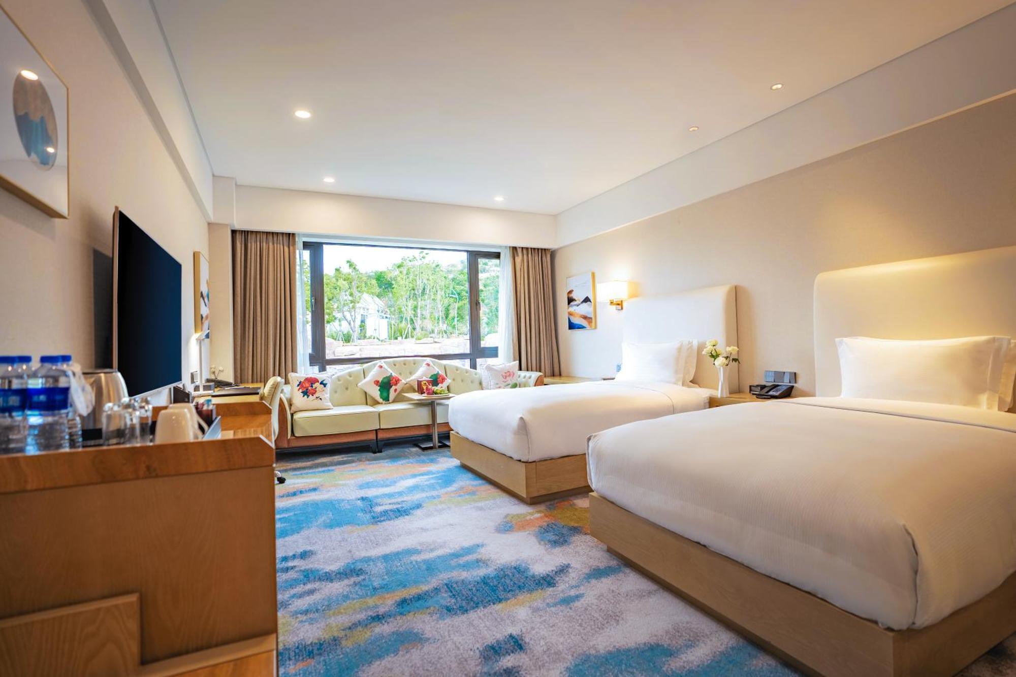 Hilton Lijiang Hotel Lijiang  Bagian luar foto