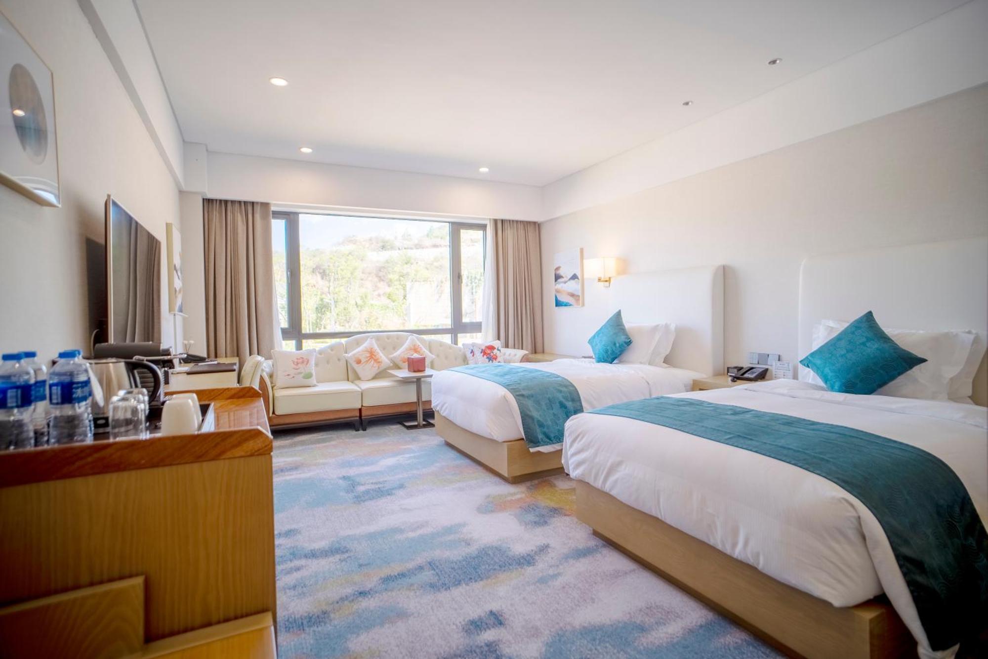 Hilton Lijiang Hotel Lijiang  Bagian luar foto